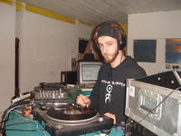 ILL-061214-RAVENSCRAIG